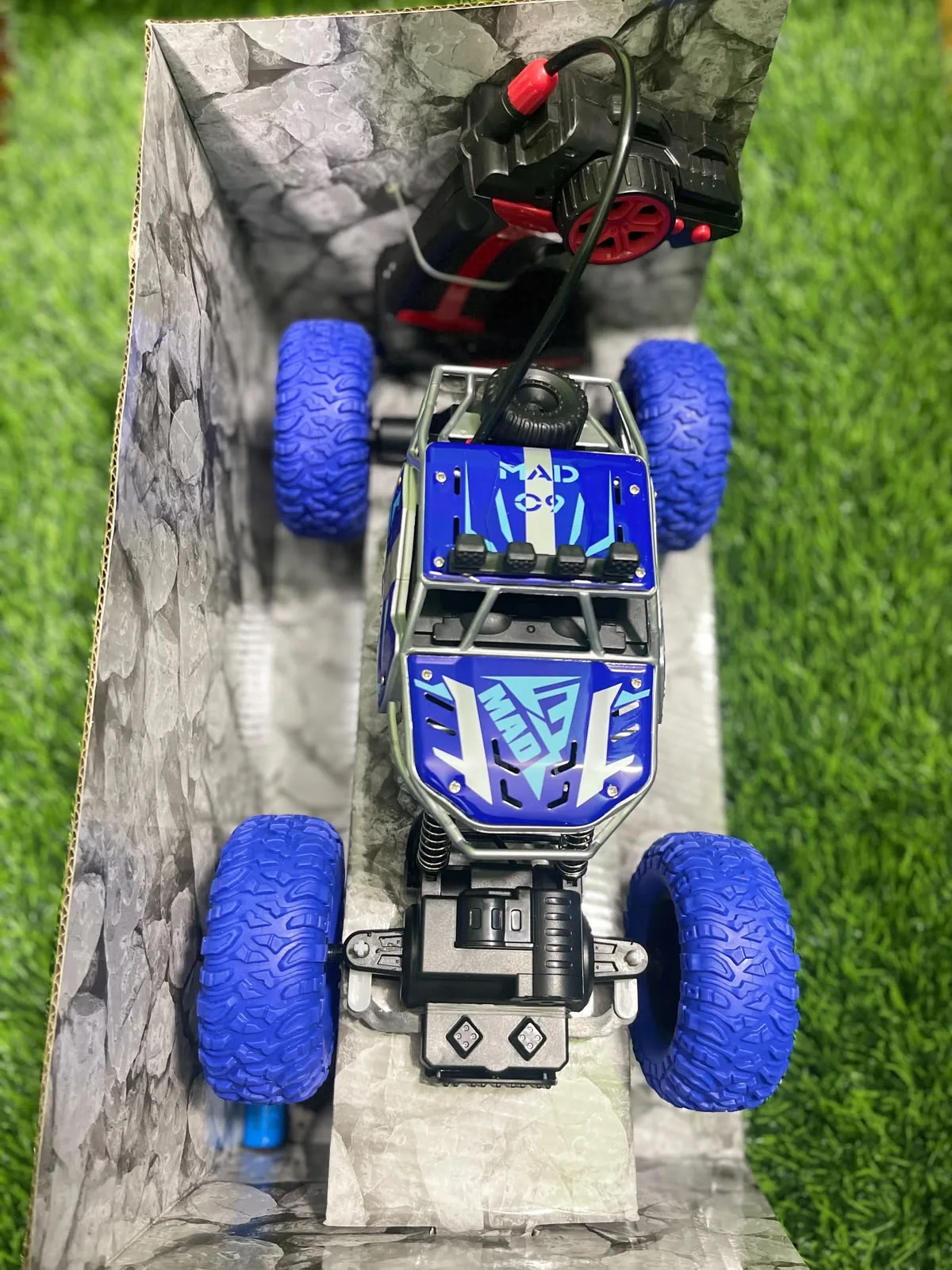MAD CITY High-Speed RC Rock Crawler Off-Road Remote Control Car (Blue) product image 4