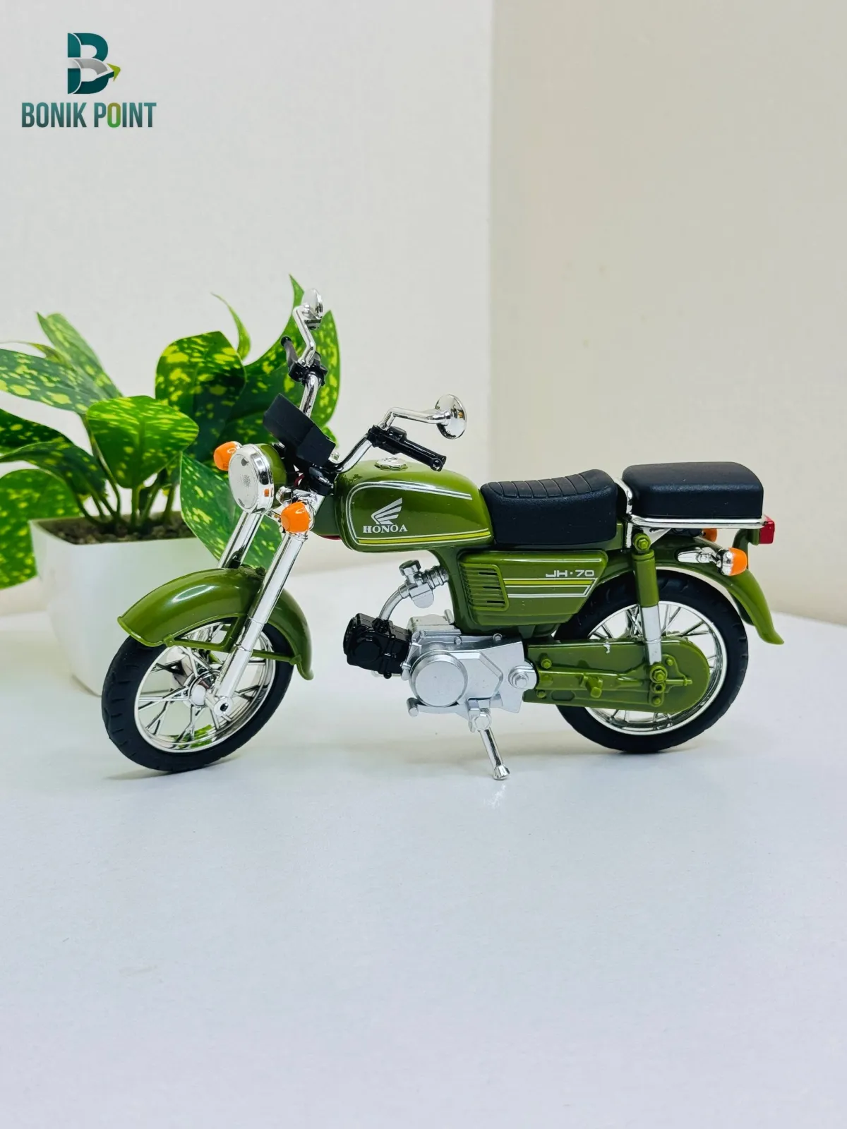 Die-cast model Ready to Rach of a Honda JH-70 Motorcycle Bike B0365 product image 8